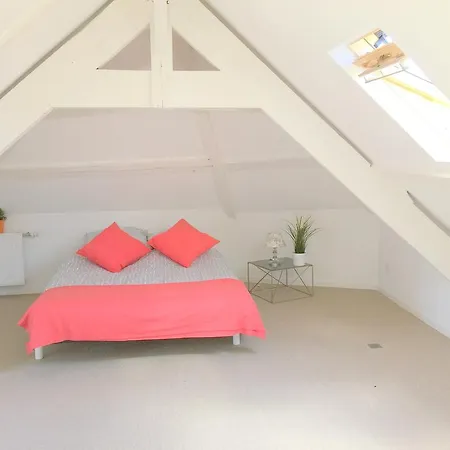 Bourdet Orange Villa *
